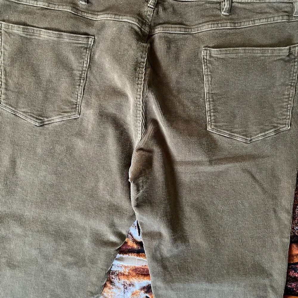 Jos. A. Bank Corduroys Tan Beige pants 👖 - Picture 6 of 10